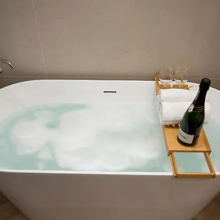 بيت ضيافة Eudora 4*